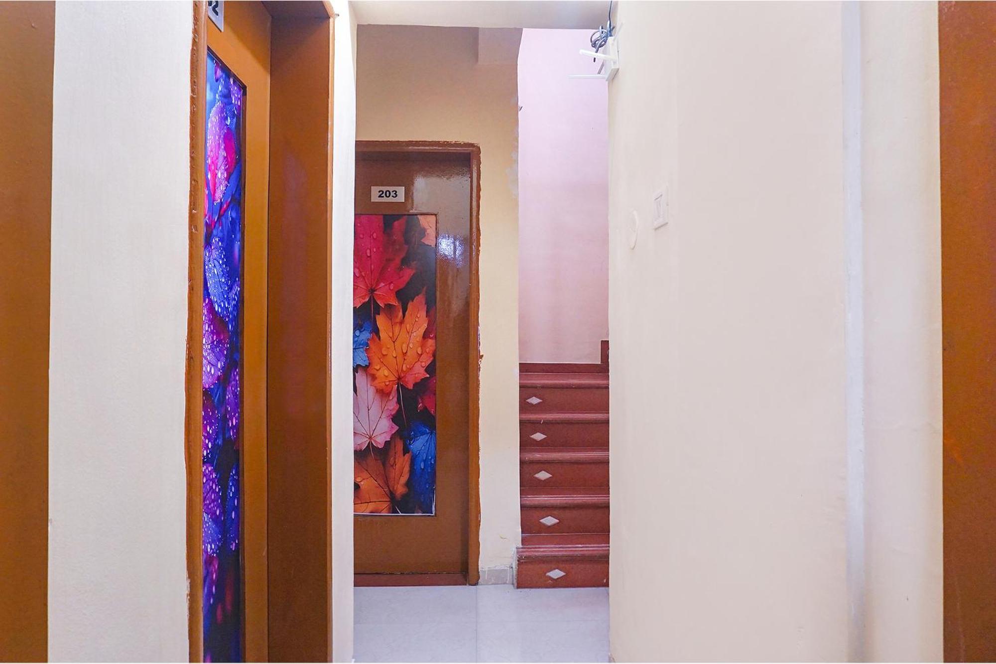 Fabhotel Falcon Inn -Behind The Dmart Baner Pune Extérieur photo
